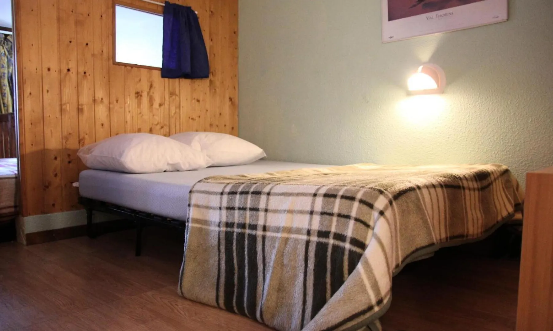 Residence Silveralp - Val Thorens Location: Proche Garderie Et Ecole De Ski, Appartement 4 Pers Avec Mezzanine Mae-9083 Apartment
